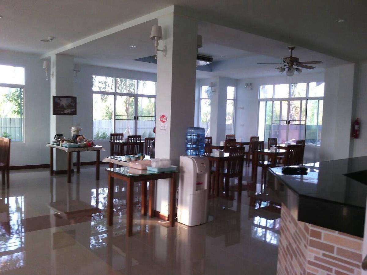 Hotel Baan Duangkamol Phitsanulok Zewnętrze zdjęcie